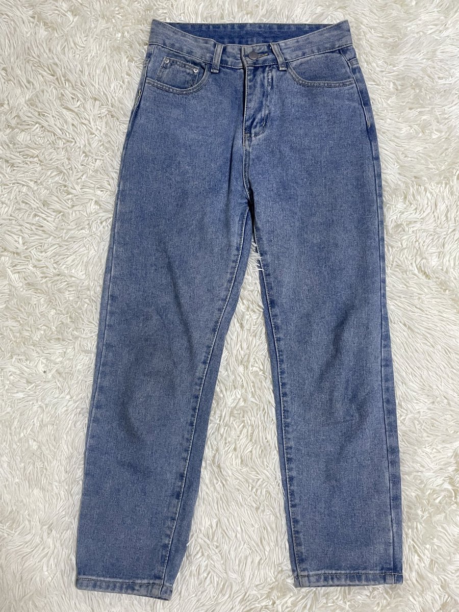 thtynmn's tweet photo. #somethingbenefit - Trex jeans
เอว 26-27“ ยาว 35“
🪄 120 from 390
🪄 ค่าส่งเหมา 50
🪄 รี+ปัก ลด 5
#ส่งต่อเสื้อผ้ามือสอง #ส่งต่อเสื้อผ้า #เสื้อผ้ามือสองสภาพดี #เสื้อผ้ามือสอง #เสื้อผ้ามือสองราคาถูก #ส่งต่อเสื้อผ้ามือ2 #ส่งต่อเสื้อผ้าราคาถูก https://t.co/v2C9lAbYRq