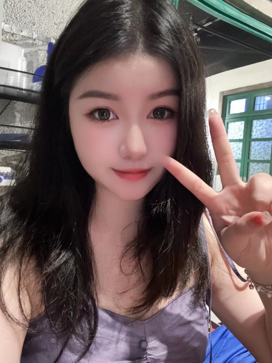 anweiwei321's tweet photo. 妈妈的贱狗们 快来前仆后继的找妈妈调教你们那废物一般的贱吊吧 让妈妈看看你的废物��没有楼下的流浪狗有用呢 #贱狗 #羞辱 #辱骂 #寸止 #控精 #榨精 #鉴屌 #视频 #玉足 #绿帽 #文爱 https://t.co/wBShzBN1Ap