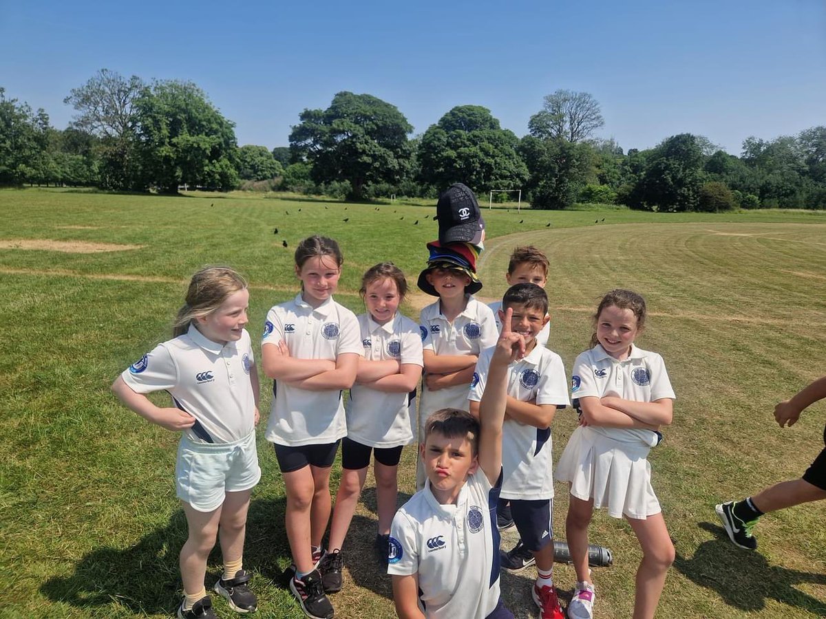 Tîm criced iolo drwodd i’r rownd gynderfynol. Ysgol iolo cricket team through to the semi finals! Well done everyone. Da iawn <a href="/urdd/">Urdd Gobaith Cymru</a> <a href="/ysgoliolo/">Ysgol Iolo Morganwg</a>