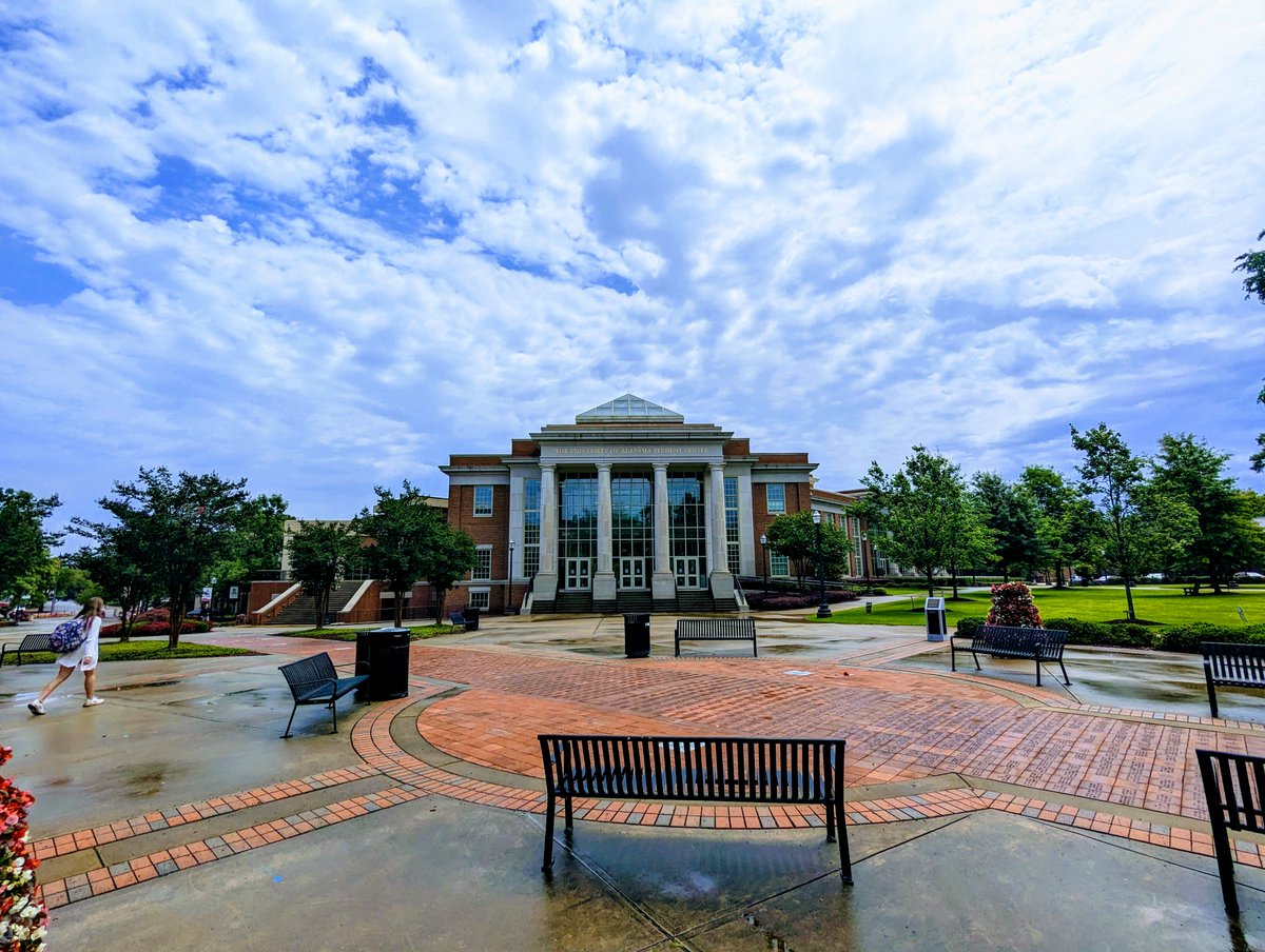 Though campus seems empty, we are always here for you!  

Chat with us ask.lib.ua.edu 

Book an appointment for research help bit.ly/3owEZyx 

Or brush up on accessing everything youtu.be/4tUkHVJKfvg 

#wherelegendsaremade🐘