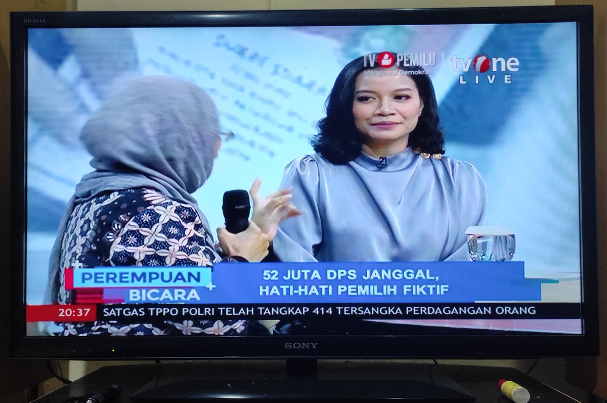 52 jt! 
Bukan main main