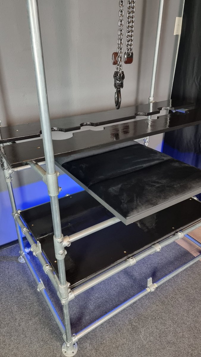 MasterChrisXXX (new acc) tweet media