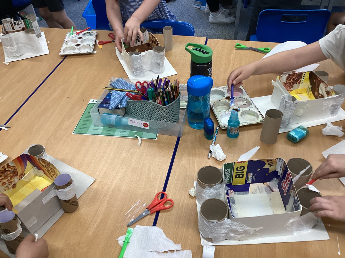 We have been designing castles and now we are creating a strong castle base in 3Orcas.