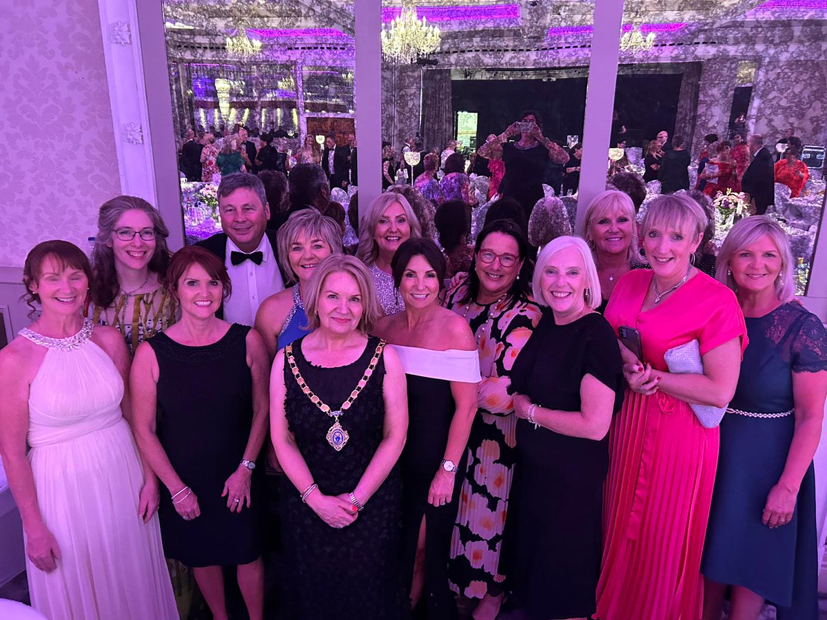 <a href="/publichealthni/">Public Health Agency</a>  Past and present Nursing and AHP staff enjoying the <a href="/RCN_NI/">RCN Northern Ireland</a>  Nurse of the Year Awards <a href="/Siobhan4343/">Siobhan Donald</a> <a href="/rita_rdevlin29/">Rita Devlin</a> <a href="/deirdrewebb18/">deirdre webb</a> <a href="/BouterBoulter/">Denise Boulter</a> <a href="/holden_l/">Lisa Holden</a> <a href="/theRCN/">The RCN</a> <a href="/GeraldineTeagu5/">Geraldine Teague</a> <a href="/Roeman59/">Desmond Lowry</a>