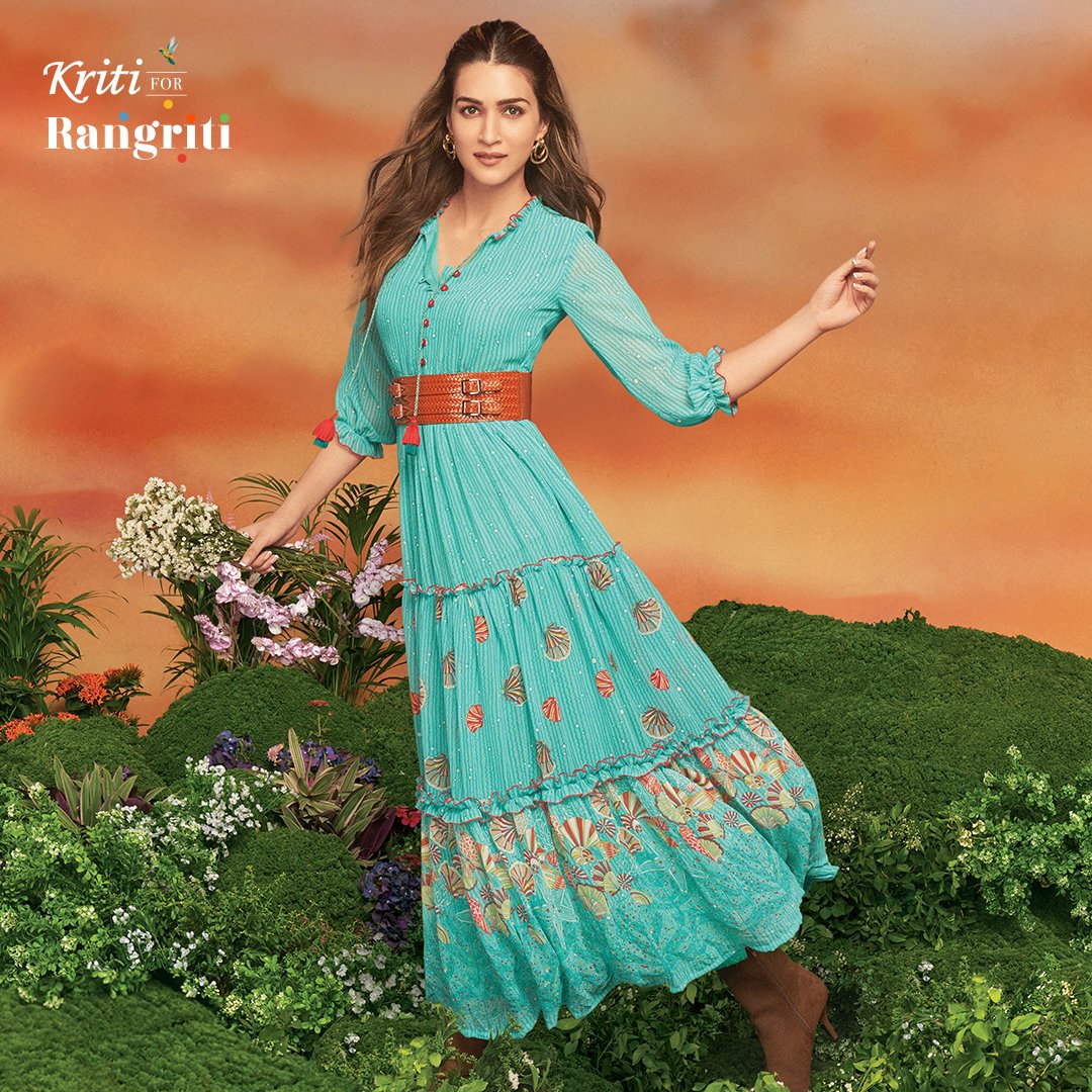 Har safar ko banao fashionable with Rangriti.

Search to get breezy styles for all your adventures with our SS ‘23 Collection.

Shop from our EOSS in store or on rangriti.com

#Rangriti #ThodaIndieThodaMe #KritiForRangriti #KritiSanon #ethnicwear #EOSS #Sale