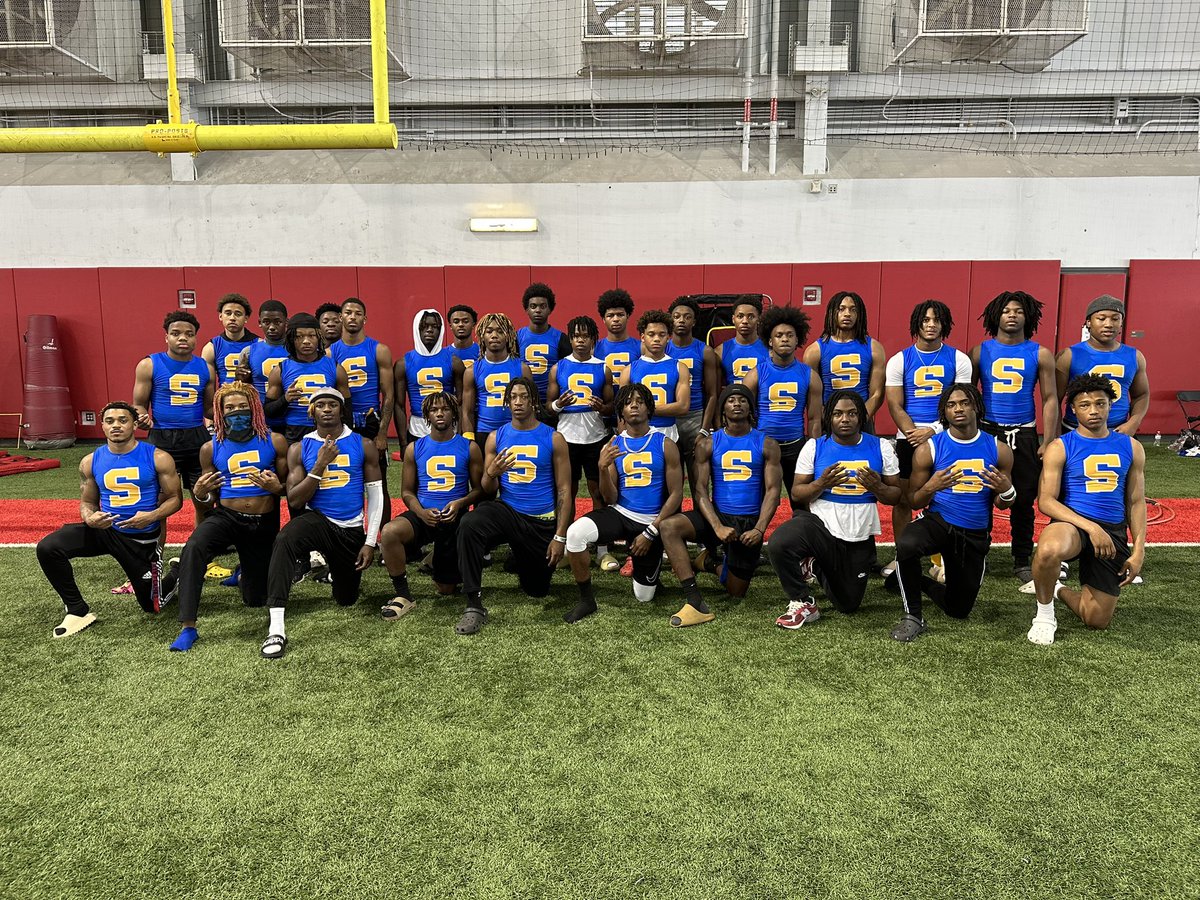 OscarSmithFB's tweet photo. They say we walk around like we got a “S” on our chest -50cent  #smithset #REVENGEtour https://t.co/Lmo5ZX8nBb