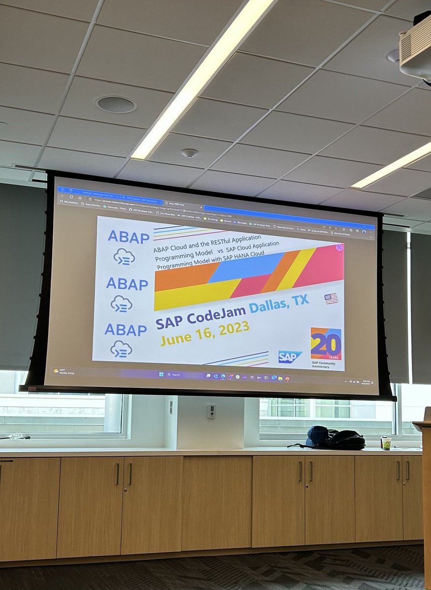 SergioGuerreroX's tweet image. Starting soon #sap #codeJam #cap #rap