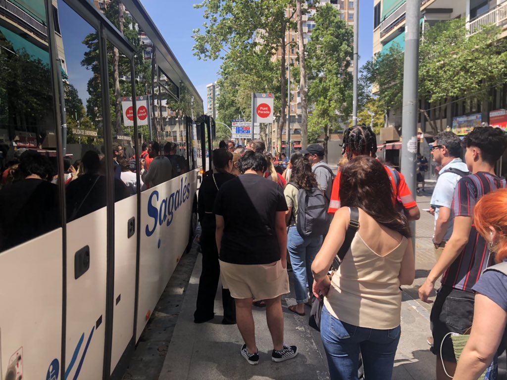 Laura Siles tweet media