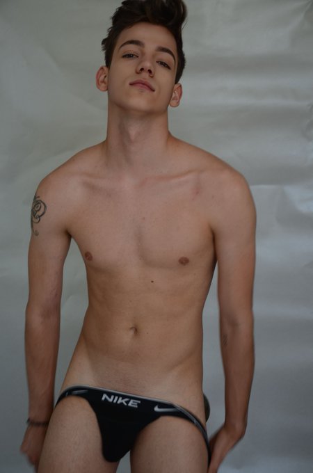 Watch Liam Holland ⭐ pride amsterdam? dm for collab's leaked NSFW photo on TwXstars