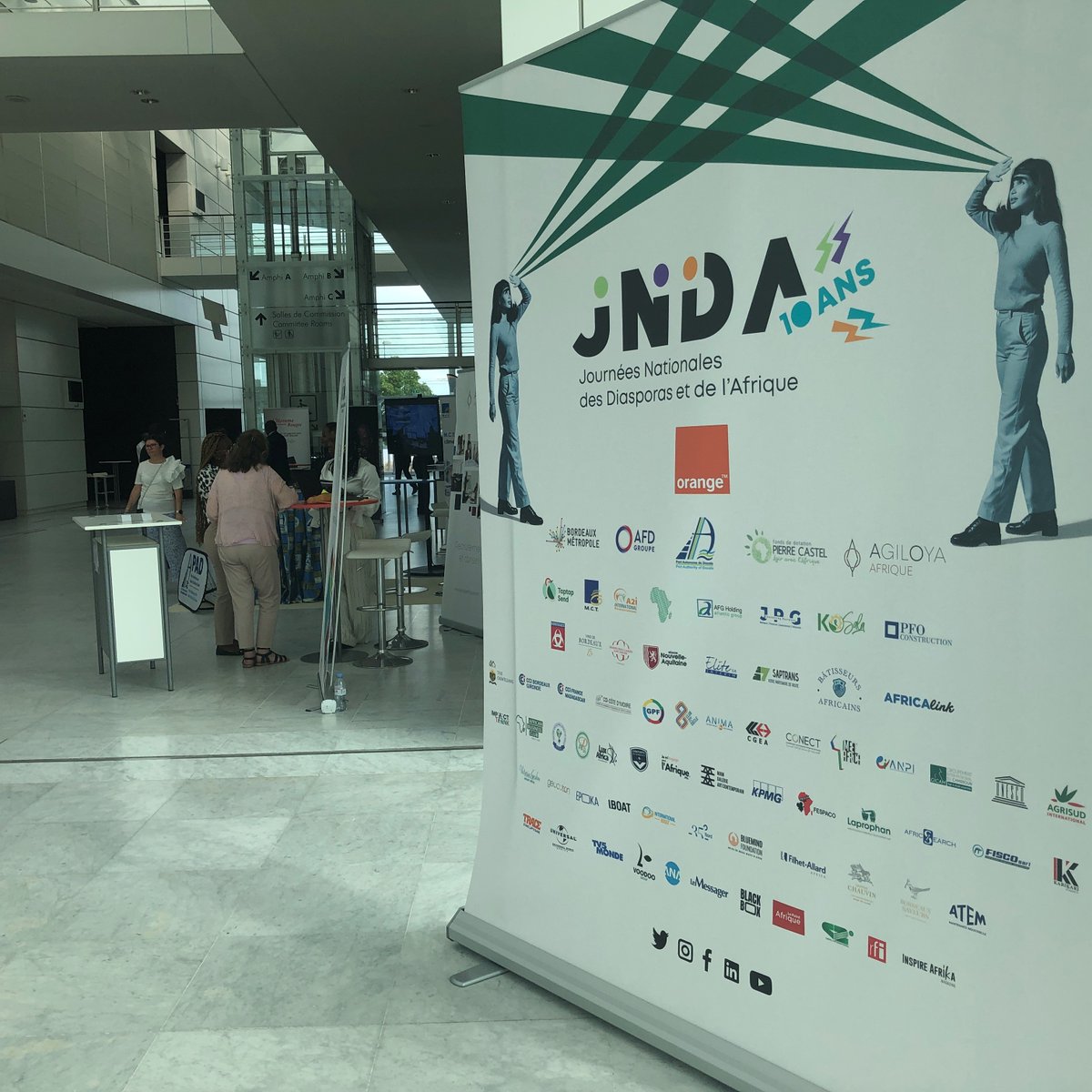CYoka_AFD's tweet image. Grpe @AFD_France avec @expertisefrance   partenaire officiel des #JNDA2023 pour la 10e édition🎂et porter le projecteur sur l’action tellement déterminante des diasporas pour le dvpt des territoires d’origine: femmes engagées, témoignages, @MeetAfrica2, une journée inspirante.