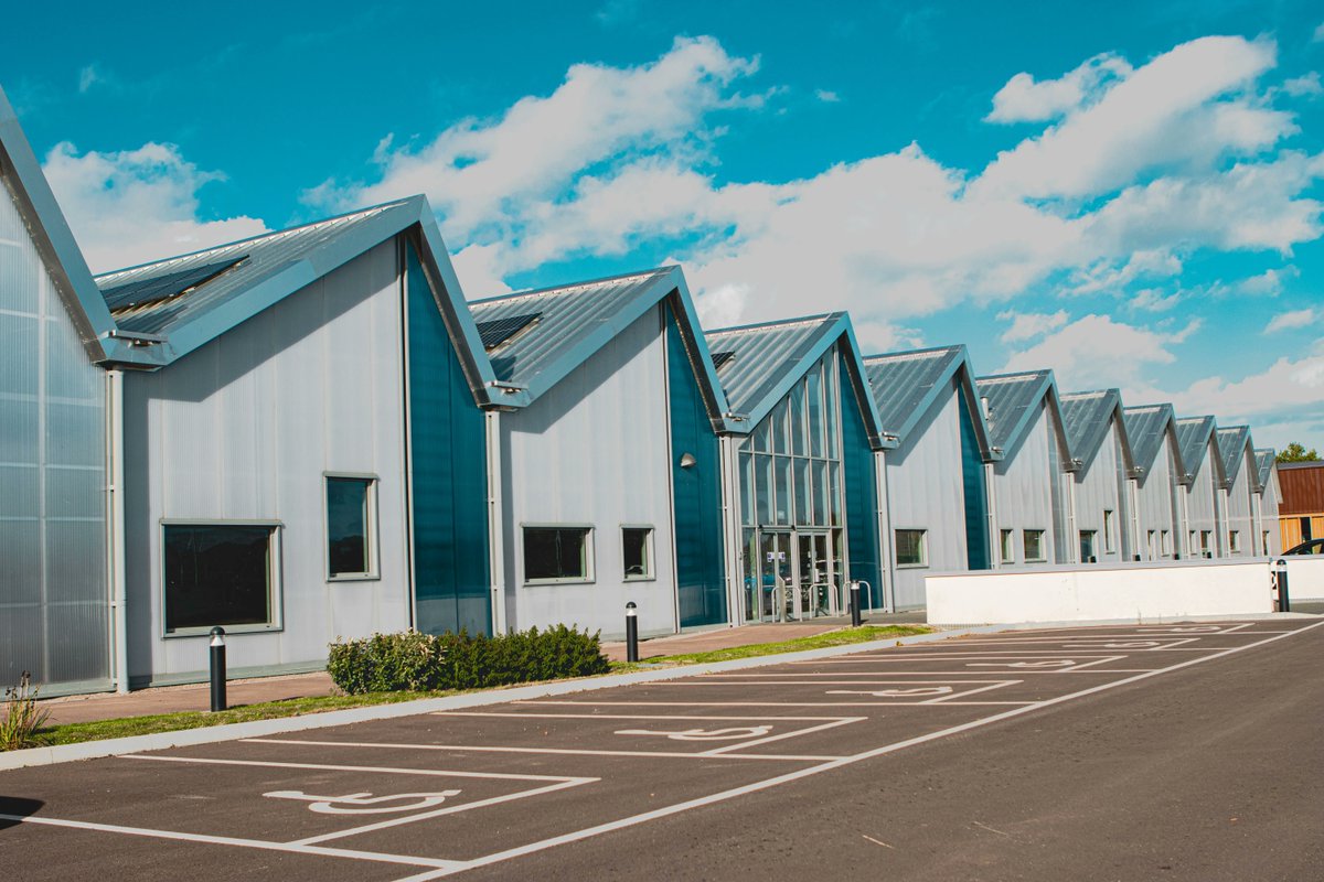 Looking for a fresh challenge? 
We’re looking for a Hub Manager to join Shell Store, our hub in Hereford. If this sounds like the idea role for you, or someone you know, you can find out more and apply for the role here: buff.ly/3VOoYDA