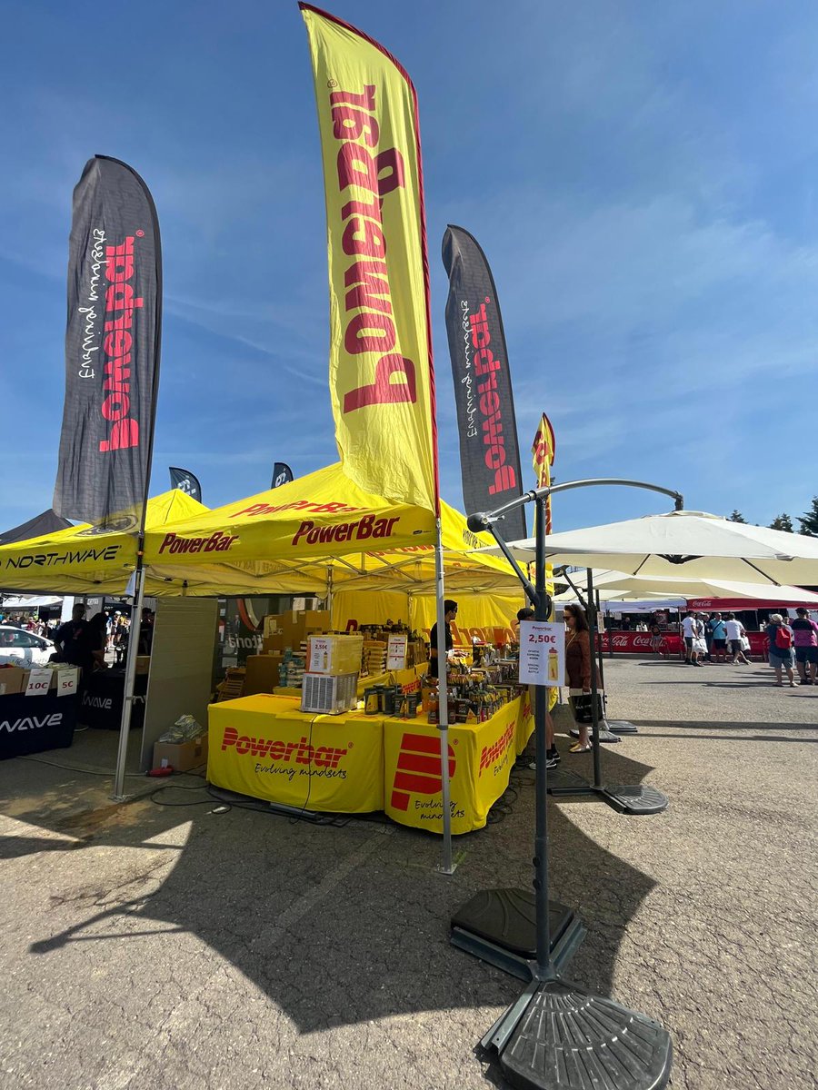 PowerbarIberica's tweet photo. No olvides hidratarte adecuadamente! 💦🚴♂️🚴🚴♀️
Pásate a cargar depósitos con energía #Powerbar para tu mejor #quebrantahuesos o #treparriscos!! ⚡️⏩
Nos encontrarás en Expo #QH2023 #TR2023 #YoSoyQH #evolvingmindsets https://t.co/LyOXR2EsFq