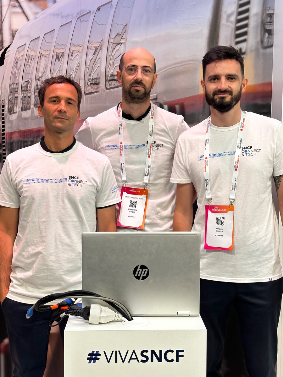 SNCFNumerique's tweet photo. La mise en place d’un programme #NumeriqueResponsable pour améliorer l'empreinte écologique de l'app @SNCFConnect, c'est l'objectif de l'équique produit Tech @SNCFConnectTech

À découvrir en direct de la scène de pitch du Lab @GroupeSNCF à @VivaTech #VIVASNCF https://t.co/wPnwYxiJJ9