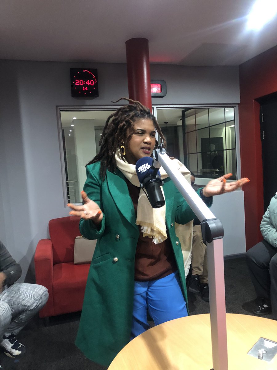 The learners of Rosendal High gave voice the the message of hope on #Ekenmykind <a href="/Tygerberg104fm/">Radio Tygerberg 104FM</a> last night. They gave voice to the right to participation, building community, leadership and hope for the hopeless. <a href="/WCEDnews/">WCEDNews</a> <a href="/WCED_Districts/">WCED_CD Districts</a> <a href="/WesternCapeGov/">Western Cape Gov</a> <a href="/DavidMaynier/">David Maynier</a>