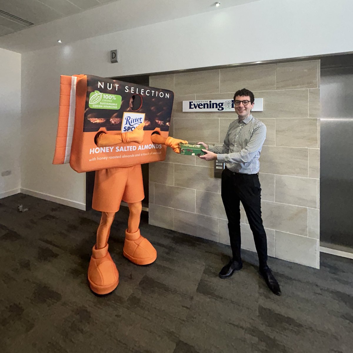 Say hi to our new bestie 😉🌰🍫

<a href="/LeedsNews/">Yorkshire Evening Post</a> @JamesC_YEP