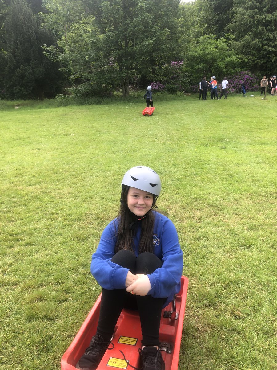 BpsClassOf2024's tweet photo. @MissGilleadeBPS @BonalyOutdoorC @BroomhousePs https://t.co/OiqlVGNchD