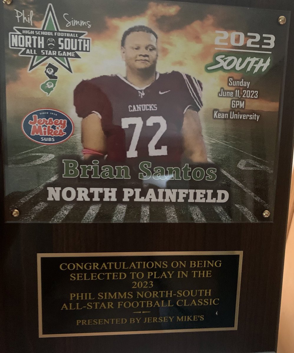 coach_eatman's tweet photo. As coaches we have the responsibility to help our student-athletes grow not just as athletes but as people. The growth I have seen in this individual since day 1 has been monumental. As we get closer to graduation I just want to Thank you @BigBoyBrian72 for your commitment! 🪓🪓 https://t.co/rEIDwBC4Ur
