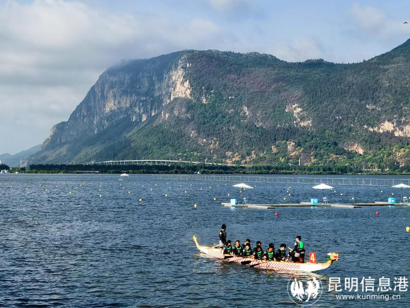 The 2nd #Kunming Dianchi International Dragon Boat Racing kicked off!