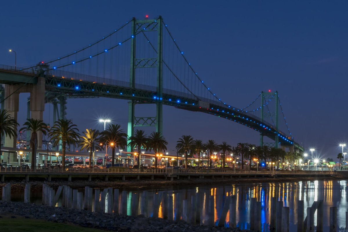 OrleyFarmSchool's tweet image. Ms Golinsky treated both MS and US to a fabulous assembly'. We went to 3 different countries, Lake District, Peru and Los Angeles. Year 4 even voted to include a trip to LA as part of their Creative Curriculum!
Can you guess where she might have visited?
#creativecurriculum