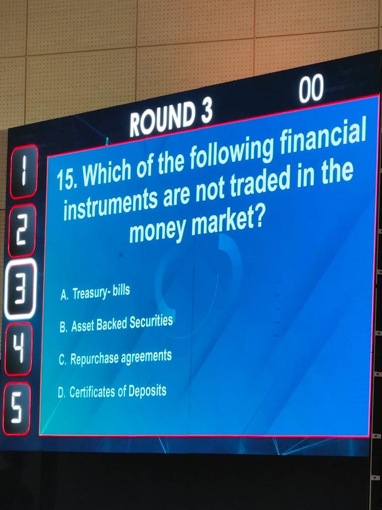 PowerFMRwanda's tweet image. Quiz session where winners at provincial level are being asked multiple choice questions live. 

#UniChallengeRw #10thEdition