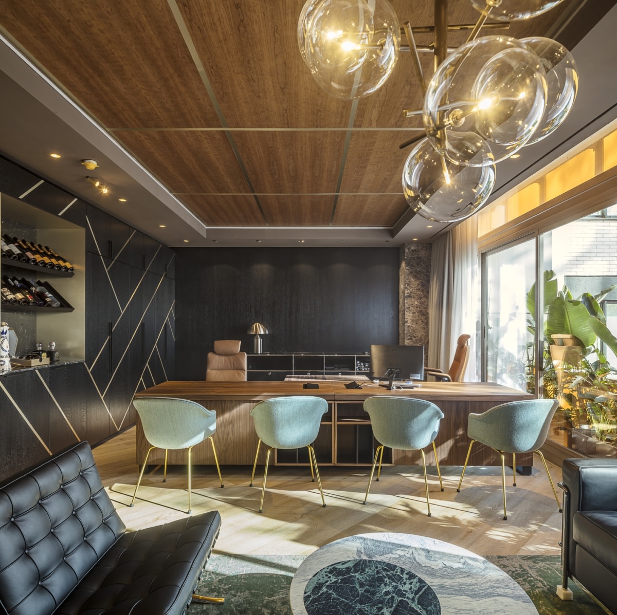 oraanjinteriors's tweet photo. Sneek Peek into the luxurious Office Cabins.
For more such inspirations visit - https://t.co/NEfSqqeknd #oraanjinteriordesign #interiorstylist #interiordesign #interiorstylingideas #officeinteriors #cabindesigns #corporateinteriordesign #luxuryinteriors #woodandpastels https://t.co/TkxqwHSrs0