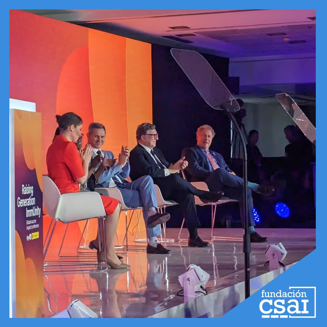 CsaiFundacion's tweet photo. El ministro de @Sanidadgob, @jose_minones, clausuró ayer en Madrid la 'GAVI’s Global Vaccine Impact Conference’ junto a @GaviSeth, CEO de @gavi; el presidente del Consejo de Gavi, @JMDBarroso, y la ministra de Sanidad de 🇱🇷 Liberia, Wilhelmina Jallah.

#GenerationImmUnity https://t.co/vIM3Qe1pJK