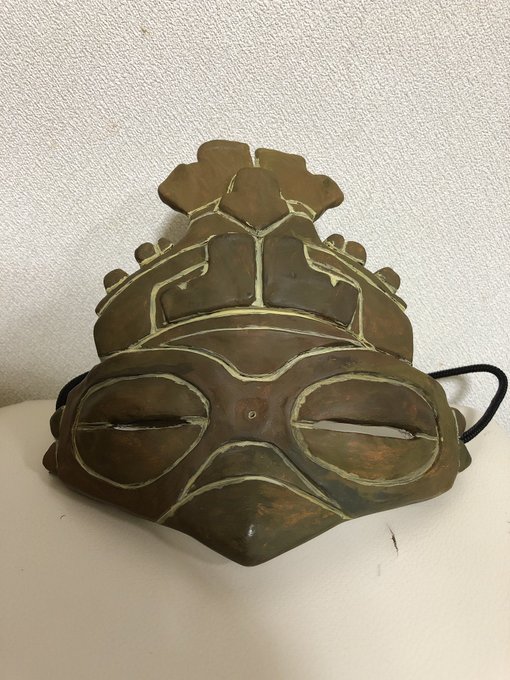 学校の課題で仮面とそれを被ったCharacter…を作りましたよ 