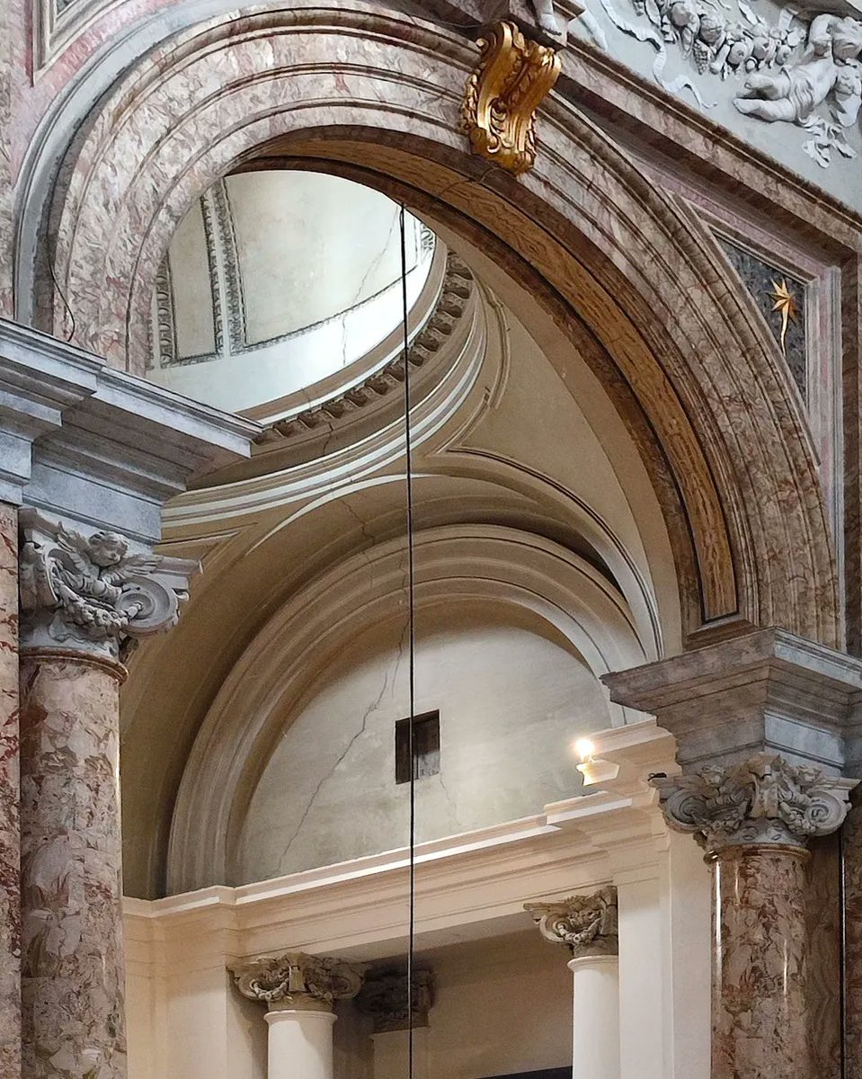 androsemeiko's tweet photo. Rome architecture #rome @the_bsr #architecture #history #archeology #art #templeofapollo #santignazio #trevifountain #britishschoolatrome https://t.co/w7msRPzykL