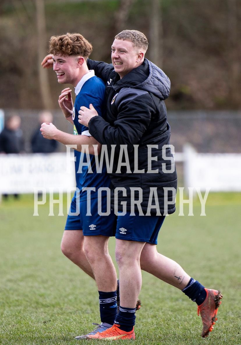 Kristiano201's tweet photo. Gutted to see @Sam_J_Haddon leave us, but fully understand his reason. Played a major part in our success last season and I wish him well. 

You will be welcomed back at anytime if things change in work. All the best Sambo. 

One of the best ❤️ https://t.co/nSfgLvRHPS