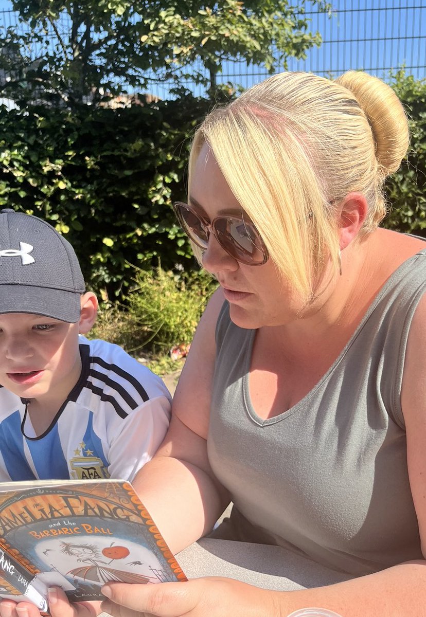 Chloe Jackson tweet media