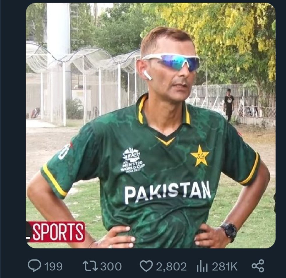 Hsamad_75's tweet photo. @Apki_zariha Aj yeh twitter kam kohta zyada lg ra hai 🤦‍♂️... https://t.co/Td2jYjcn2W