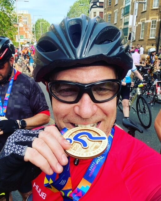 EnzymeComms's tweet image. Our Creative Services Manager, Jamie, took part in RIDE 100 London to raise money for Papworth Hospital who helped his best friend Danny through Covid19. 

The ride was 103 miles long and took him a total of 6 hours and 40 minutes. What an achievement! #ridelondon