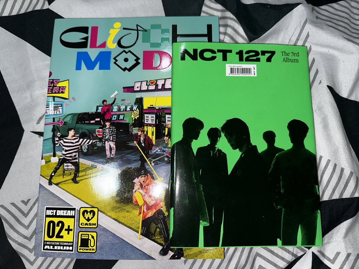 sullyc_art's tweet photo. ic interest check nct dream 127 ph 

• glitch mode glitch version unsealed with complete inclusions except pc and lenti •
• sticker unsealed complete inclus except pc •

- onhand
- ready to ship

wts lfb haechan jisung mark chenle jaemin jeno renjun glimo https://t.co/PDHxtZie3F