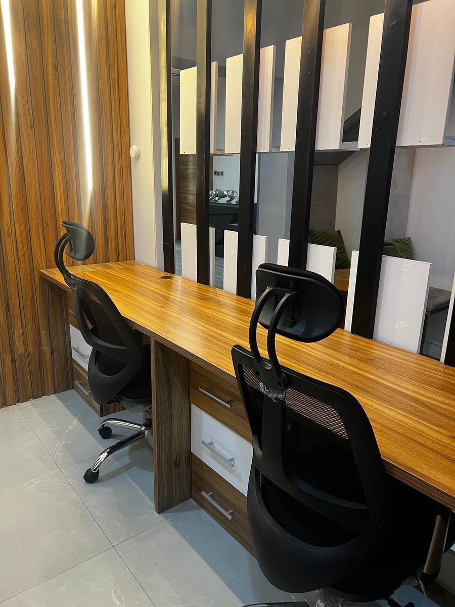 Desk_Enov8's tweet photo. Do you need a serene and creative space to work?

We have all that you need for a productive day.

Our coworking space is available for your bookings.
Please call 0818-337-7167 for enquiries.

#deskatenov8 #coworkingspaceinlekki #coworkingspaceinlagos https://t.co/rHGPJM25Wy