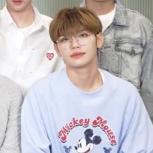 gunwookszn's tweet photo. TAERAE??????? https://t.co/n7ndssF8JO