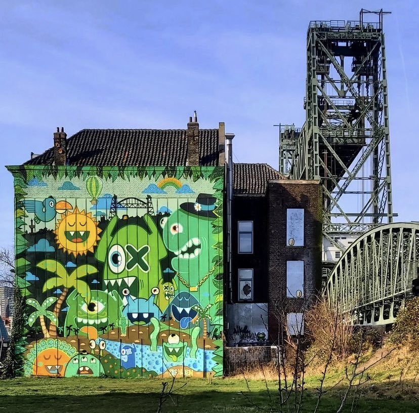 lovestreetart22's tweet image. The amazing Oxalien in Rotterdam (Photo by Rian Nijssen).
#StreetArt #Oxalien #Netherlands