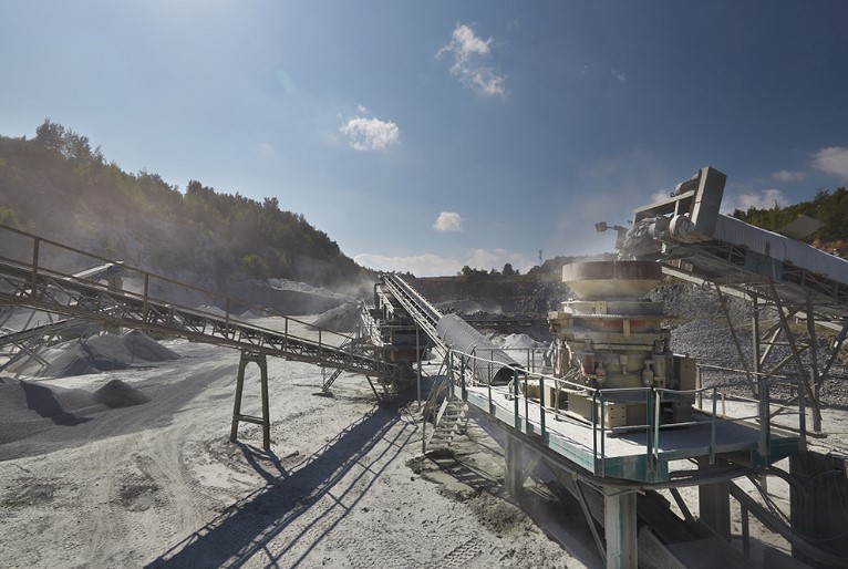 Aggregates Business tweet media