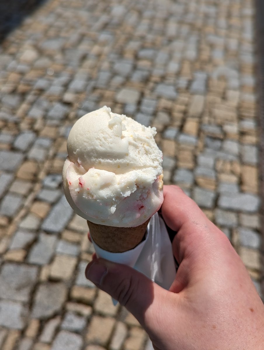 scholzj's tweet image. #devconf_cz ice cream is great. But I still miss the winter 🫤.