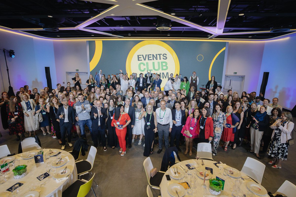 Barcelona_BCB's tweet image. This week we have attended the #EventsClubForum in Prague.  👇

🗣 It’s been a successful event, where we have been able to have over 40 B2B meetings, make new  connections and promote #Barcelona as a top #MICE destination.

@EuropeCongress
#Barcelonatheplacetomeet