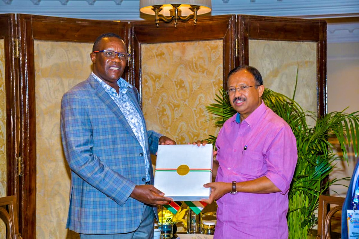 EliudOwalo's tweet photo. This afternoon I held consultations with India’s Minister of State for External Affairs, Vellamvelly Muraleedharan.

Our deliberations focused on areas of collaboration and partnership in the digital space between the two countries. https://t.co/HVbDEX48Q6