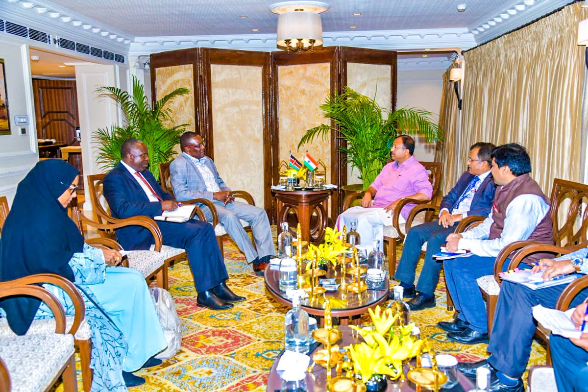 EliudOwalo's tweet photo. This afternoon I held consultations with India’s Minister of State for External Affairs, Vellamvelly Muraleedharan.

Our deliberations focused on areas of collaboration and partnership in the digital space between the two countries. https://t.co/HVbDEX48Q6