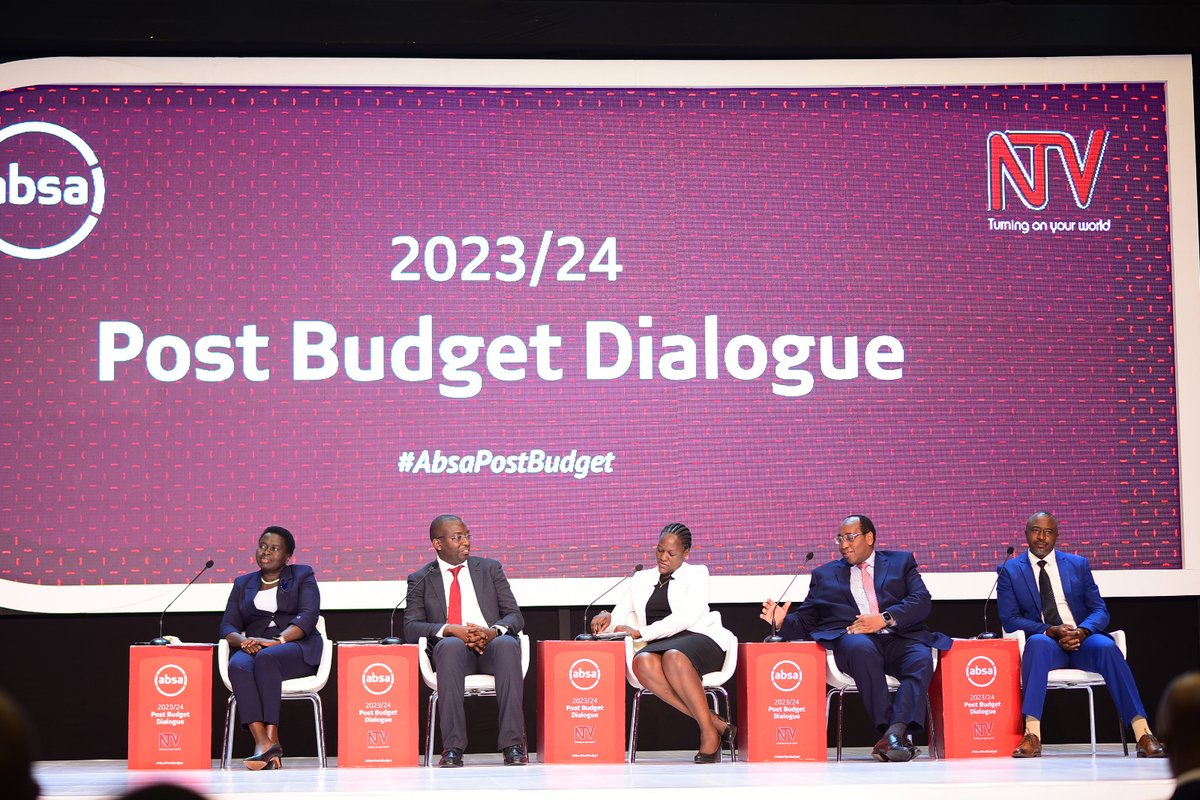 AbsaUganda's tweet photo. We thank our partners @DeloitteUganda, @URAuganda @ntvuganda, @mofpedU, @BOU_Official and our esteemed guests for honouring our invite this morning.
#AbsaUgBudget2023 #AbsaPostBudgetForum #KnowYourBudget23 https://t.co/lu25TL60vR