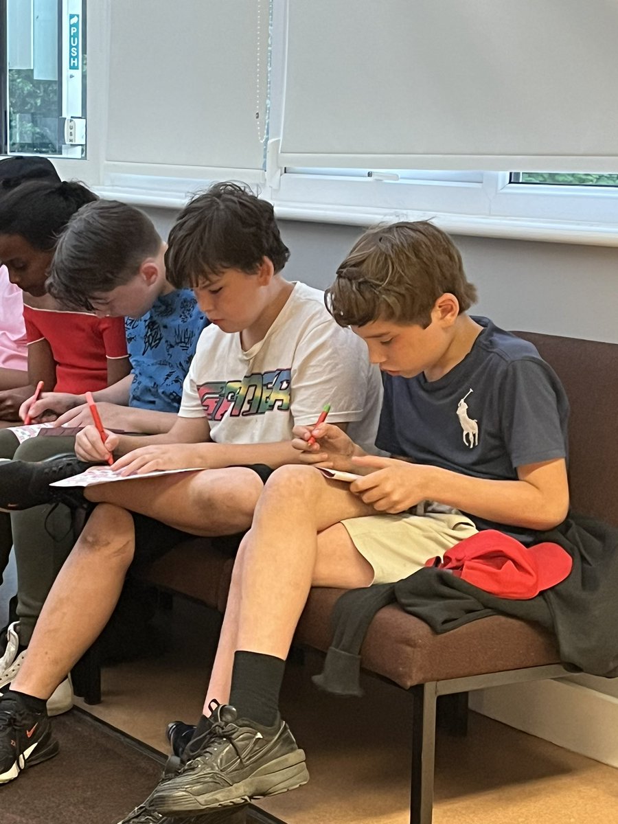 CampionClassE1's tweet photo. Bingo was so successful that we needed a second night of eyes down @StAnnesgaCPS https://t.co/Kn1q7HhA2P