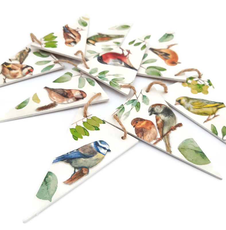 <a href="/BritishCrafting/">BritishCraftHouse</a> My Birdy Wooden Bunting still remains my favourite after several years! thebritishcrafthouse.co.uk/product/buntin…  #tbchrelaunch