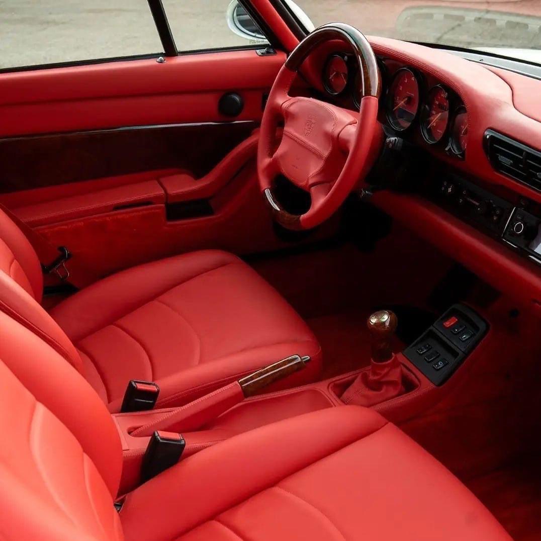 Porsche 993 Turbo All red interior.

#carslifestyle #carblogger #carblog #carinterior #interiorcar #carsinterior #carporn #carlifestyles #carofinstagram #carpic #sexycars #carsunitepeople #carpornography #carsofinstagramm #carinteriors #steeringwheels #carsteering #carsgasm