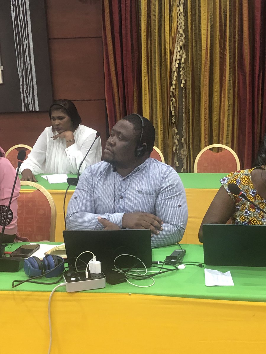 UNAbjConvention's tweet photo. |Recap Day 3| Frist Step  -  Adopt the Resource Centre  Charter
 #workshop #Sustainability #abidjanconvention #conventionabidjan https://t.co/jUIZVrZAHX