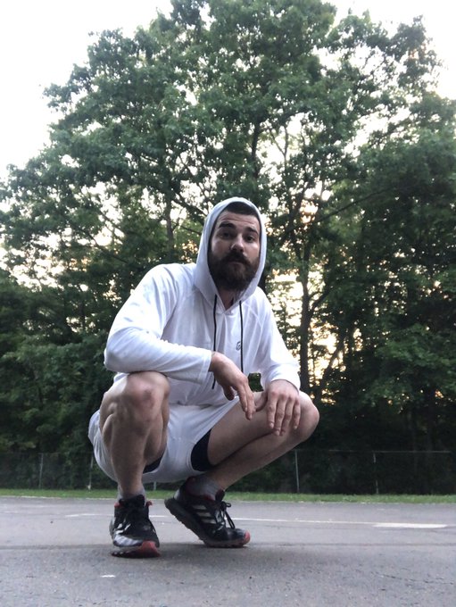 Gonna start doing lil photo dumps of crappy pics on twitter where nobody sees me. My Facebook friends<a href="/tag/picoftheday"class="tags"><span>#picoftheday</span></a><a href="/tag/showlove"class="tags"><span>#showlove</span></a><a href="/tag/photodump"class="tags"><span>#photodump</span></a>