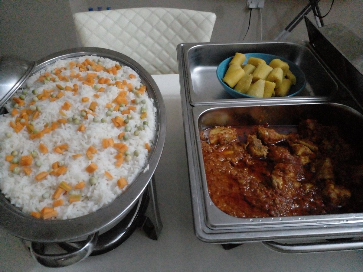 The_Weird_Chef's tweet image. Hi, my name is Topher and I cook for a living.
And oh, Pick a frame😊