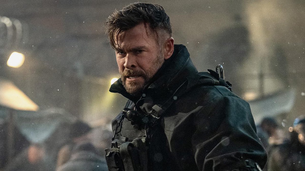PremiereFR's tweet photo. Tyler Rake 2 : Chris Hemsworth balance les coups à Thor et à travers [critique]
https://t.co/dieHzwtC6V https://t.co/k8lCdA0ey2