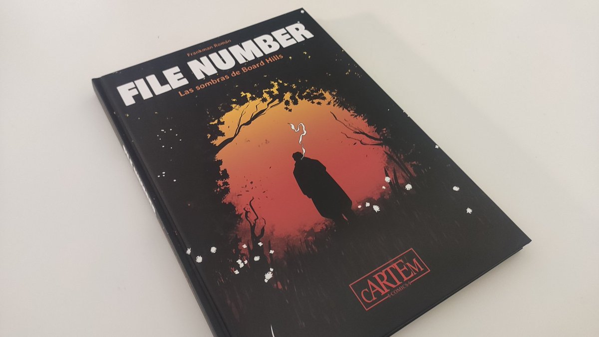 Alvaro_Luthor's tweet photo. Absolutamente sorprendido con #FileNumber de Frankman Román. Pura historia detectivesca con un rollo Constantine + Poirot. Encima, paisano malagueño con un talento a rebosar. Y la edición de @CartemComics es de 10. Huele a futuro ✌️ https://t.co/yXzKwKHuVD